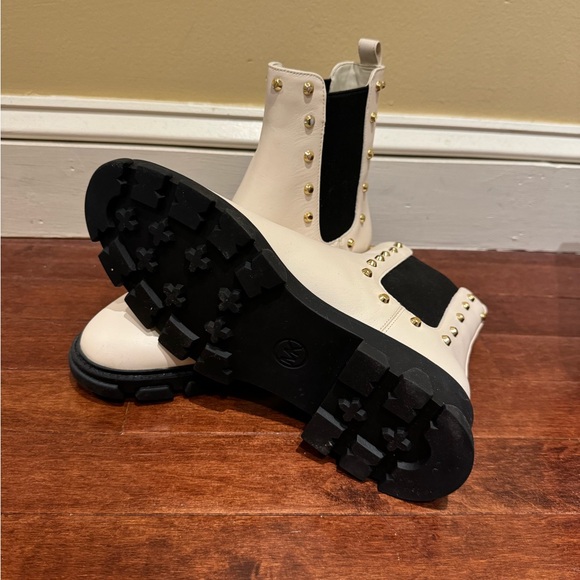 Michael Kors light Cream Studded Booties - Picture 3 of 6